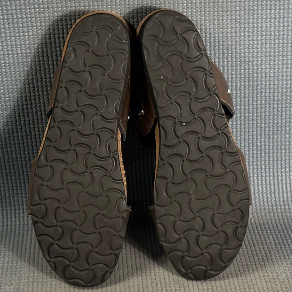 Naot Women’s Ashley Metallic Leather Strap Wedge Sandals Size 9 US 40 EU - Picture 8 of 9